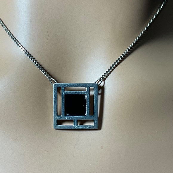 Sterling Silver Square Pendant with a Black stone - Picture 2 of 4